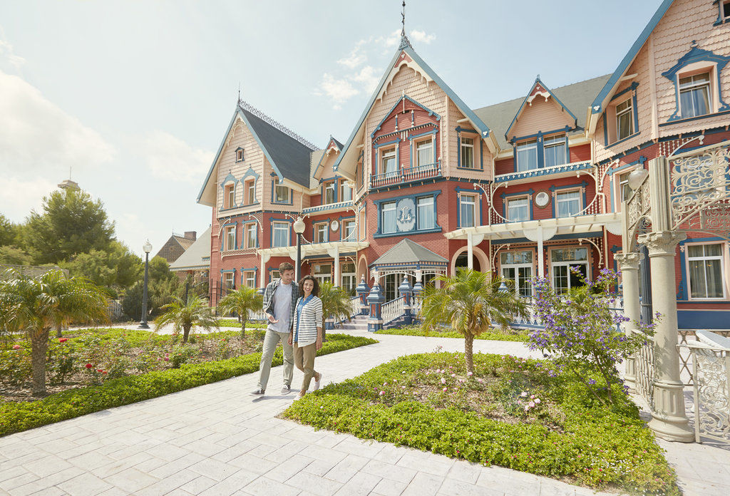 סאלו Portaventura Hotel Lucy'S Mansion - Includes Unlimited Access & Express Wristband To Portaventura Park & Ferrari Land מראה חיצוני תמונה